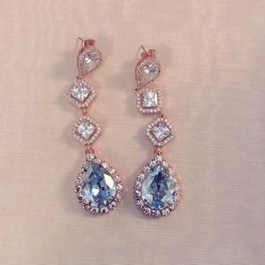 Rose gold and diamond fashion earrings